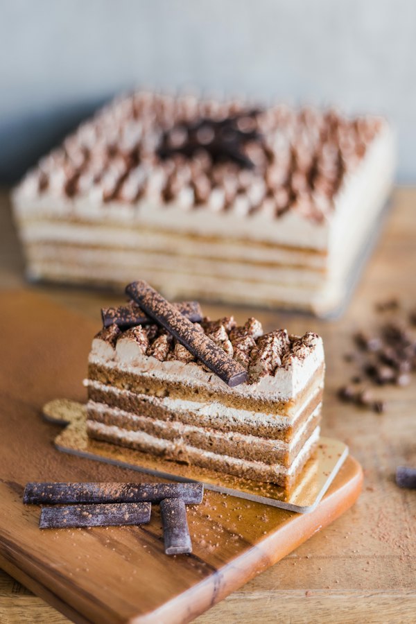 27. Pastel de Chocolate Sin Azúcar con Almendras